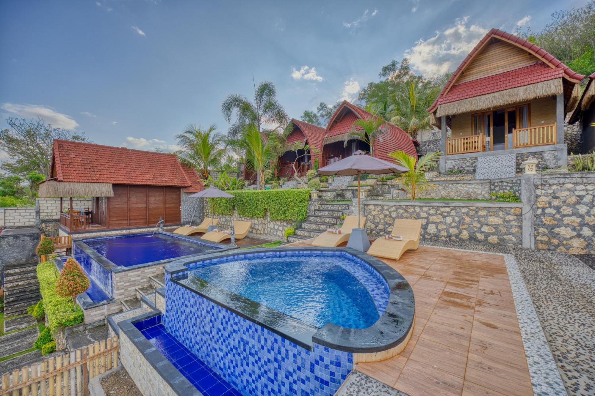 Sebuluh Sunset Hill Hotel Batumadeg Eksteriør billede